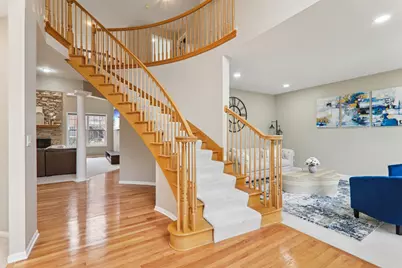 484 W Haleys Hill Court, Palatine, IL 60074 - Photo 3