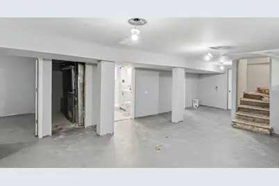 7815 S Merrill Avenue, Chicago, IL 60649 - Photo 25