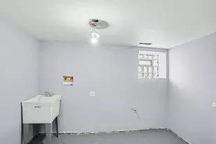 7815 S Merrill Ave, Chicago, IL 60649 - Photo 21