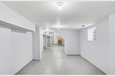 7815 S Merrill Avenue, Chicago, IL 60649 - Photo 23