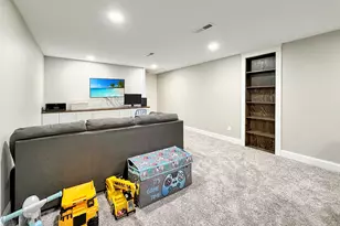 12411 Barberry Dr, Winnebago, IL 61088 - Photo 29