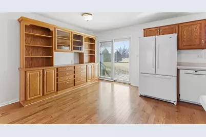 906 Warren Street, Earlville, IL 60518 - Photo 7