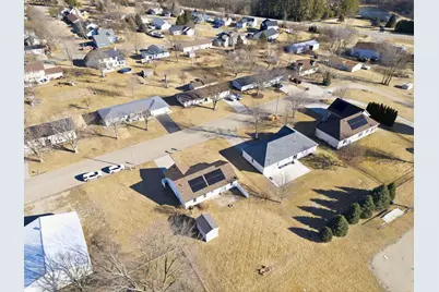 906 Warren Street, Earlville, IL 60518 - Photo 25