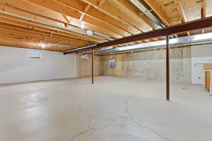 906 Warren St, Earlville, IL 60518 - Photo 19