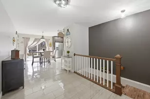 2 Rohe Ln, Crete, IL 60417 - Photo 7