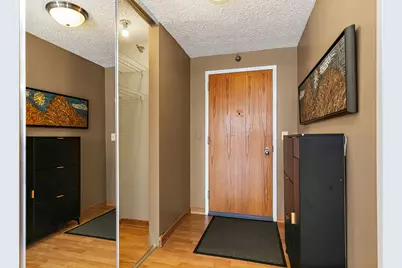 1122 N Clark Street #1007, Chicago, IL 60610 - Photo 7