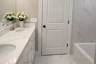 [Address not provided], Palos Hills, IL 60465 - Photo 9