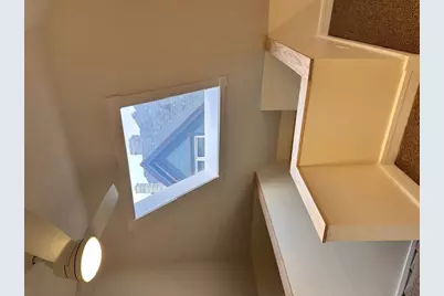 1834 W Byron Street #3, Chicago, IL 60613 - Photo 13