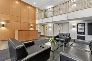 3033 N Sheridan Rd, Chicago, IL 60657 - Photo 17