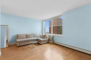 3033 N Sheridan Rd, Chicago, IL 60657 - Photo 3