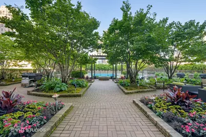 400 N Lasalle Drive #4012, Chicago, IL 60654 - Photo 27