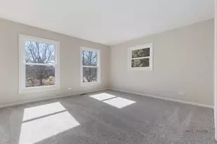 6785 W Creekside Dr, Long Grove, IL 60047 - Photo 29