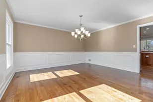 6785 W Creekside Dr, Long Grove, IL 60047 - Photo 11