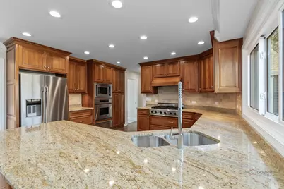 6785 W Creekside Drive, Long Grove, IL 60047 - Photo 15