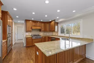 6785 W Creekside Dr, Long Grove, IL 60047 - Photo 17