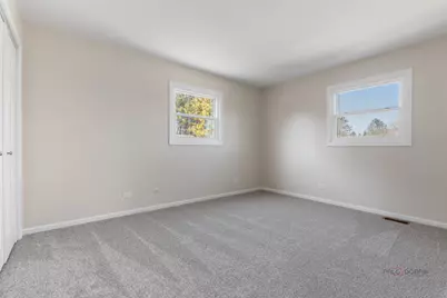 6785 W Creekside Drive, Long Grove, IL 60047 - Photo 31