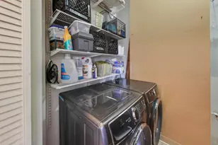 1329 W Chicago Ave, Chicago, IL 60642 - Photo 27