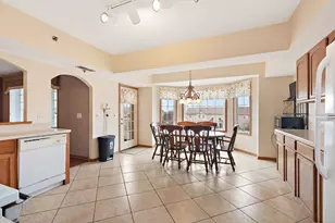 7935 Trinity Cir, Tinley Park, IL 60487 - Photo 9