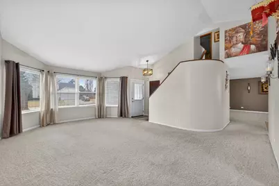 1254 Red Oak Court, Elgin, IL 60120 - Photo 5