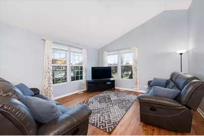 240 Devoe Drive, Oswego, IL 60543 - Photo 7