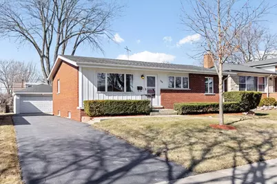 508 N Elmhurst Avenue, Mount Prospect, IL 60056 - Photo 1