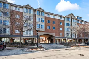 100 N Bokelman St, Roselle, IL 60172 - Photo 1