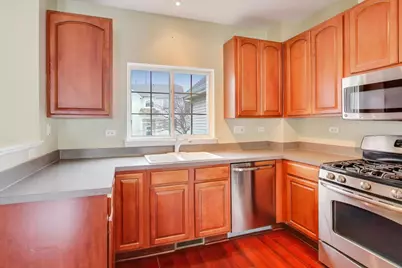 2427 Daybreak Court, Elgin, IL 60123 - Photo 3