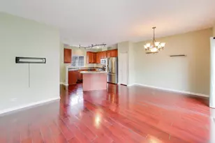 2427 Daybreak Ct, Elgin, IL 60123 - Photo 5