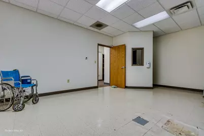 501 Oakley Avenue, Streator, IL 61364 - Photo 7