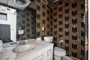 951 E Hyde Park Blvd, Chicago, IL 60615 - Photo 17