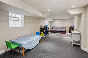 6429 N Oliphant Ave, Chicago, IL 60631 - Photo 17