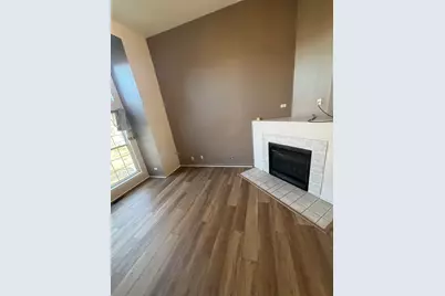 647 W Georgian Court #647, Addison, IL 60101 - Photo 5