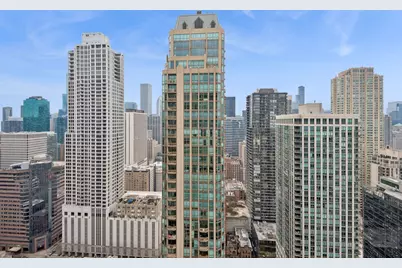 25 E Superior Street #3903, Chicago, IL 60611 - Photo 15