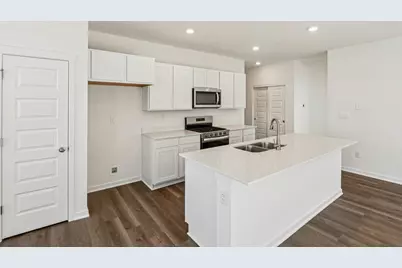 2417 Glacier Street, Pingree Grove, IL 60140 - Photo 9