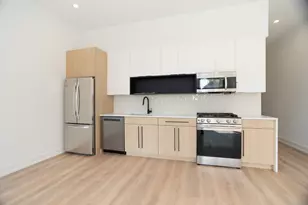 2042 W Irving Park Rd, Chicago, IL 60618 - Photo 3