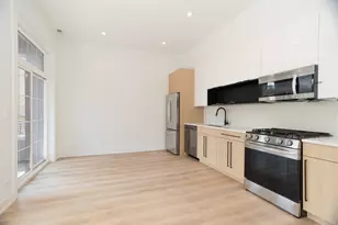 2042 W Irving Park Rd, Chicago, IL 60618 - Photo 5