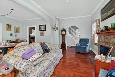 32W183 Glos Street, Wayne, IL 60184 - Photo 3