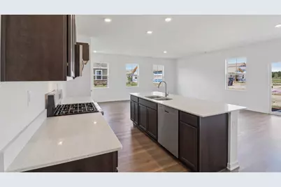 2415 Glacier Street, Pingree Grove, IL 60140 - Photo 7