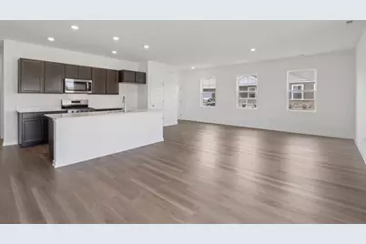 2415 Glacier Street, Pingree Grove, IL 60140 - Photo 5