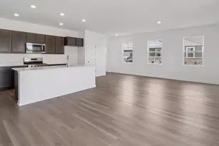 2415 Glacier St, Pingree Grove, IL 60140 - Photo 5