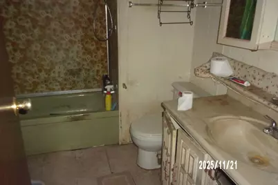 604 N Jefferson Street, Watseka, IL 60970 - Photo 3