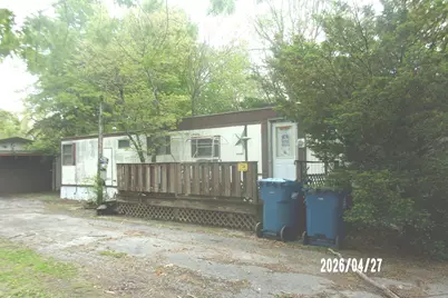 604 N Jefferson Street, Watseka, IL 60970 - Photo 1