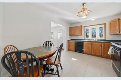 1511 Meadowbrook Drive, Round Lake Beach, IL 60073 - Photo 7