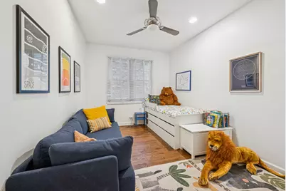 635 W Briar Place #1E, Chicago, IL 60657 - Photo 11