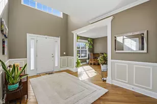 1190 Alpine Ln, Elgin, IL 60120 - Photo 3