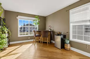 1190 Alpine Ln, Elgin, IL 60120 - Photo 5