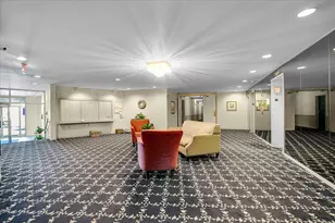 245 S Park Ln, Palatine, IL 60074 - Photo 3