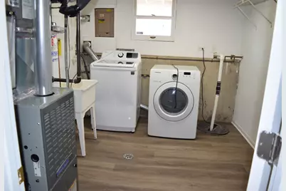 7040 Meadowbrook Lane, Hanover Park, IL 60133 - Photo 17