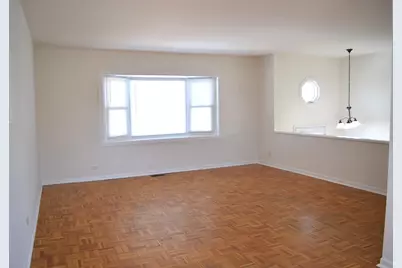 7040 Meadowbrook Lane, Hanover Park, IL 60133 - Photo 7