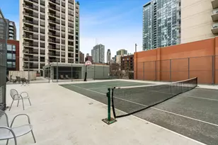 1212 N Wells St, Chicago, IL 60610 - Photo 25